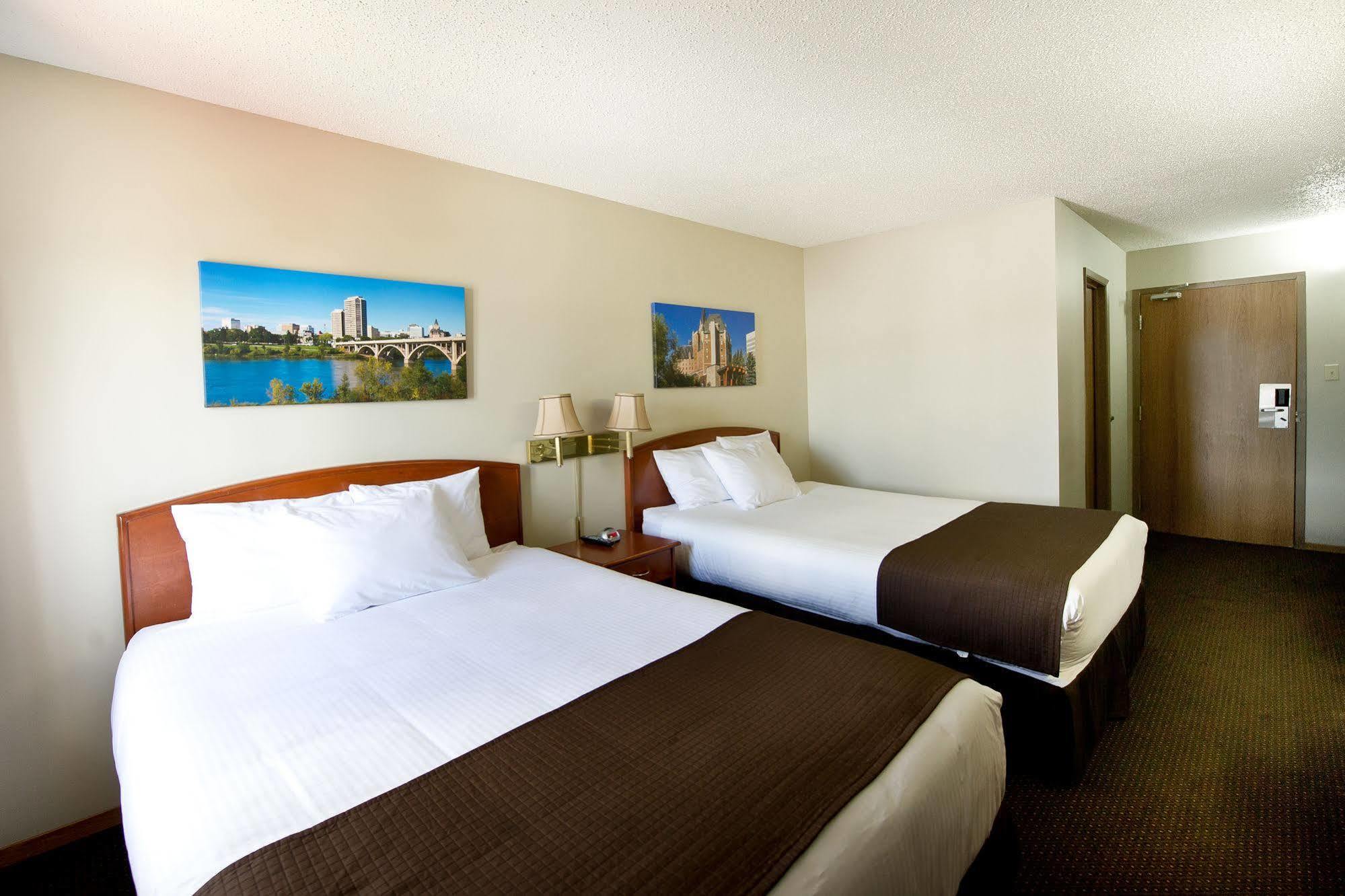 Riviera Motor Inn Saskatoon Exterior foto